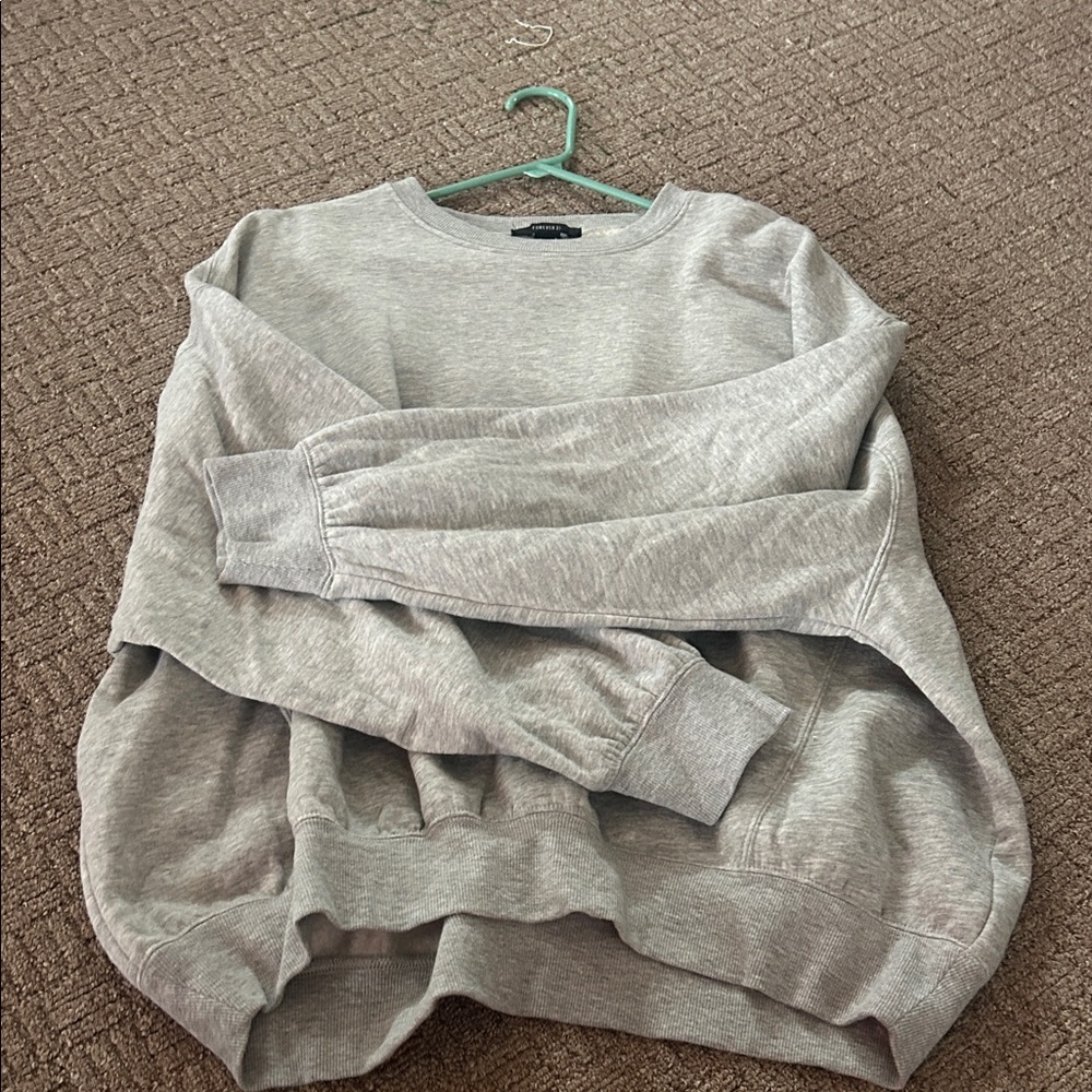 Forever 21 Light Gray Sweatshirt Top